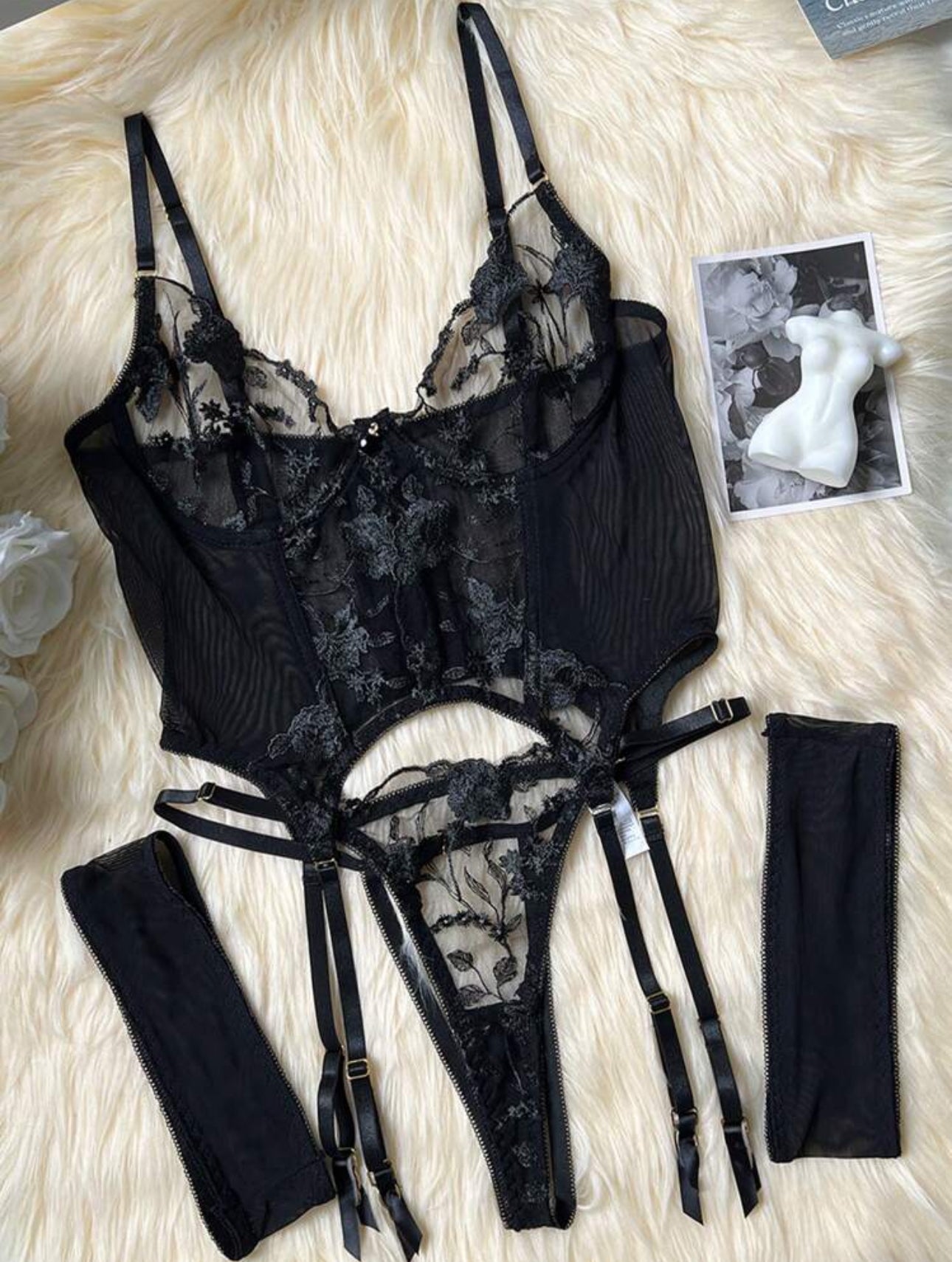 Corset Essence