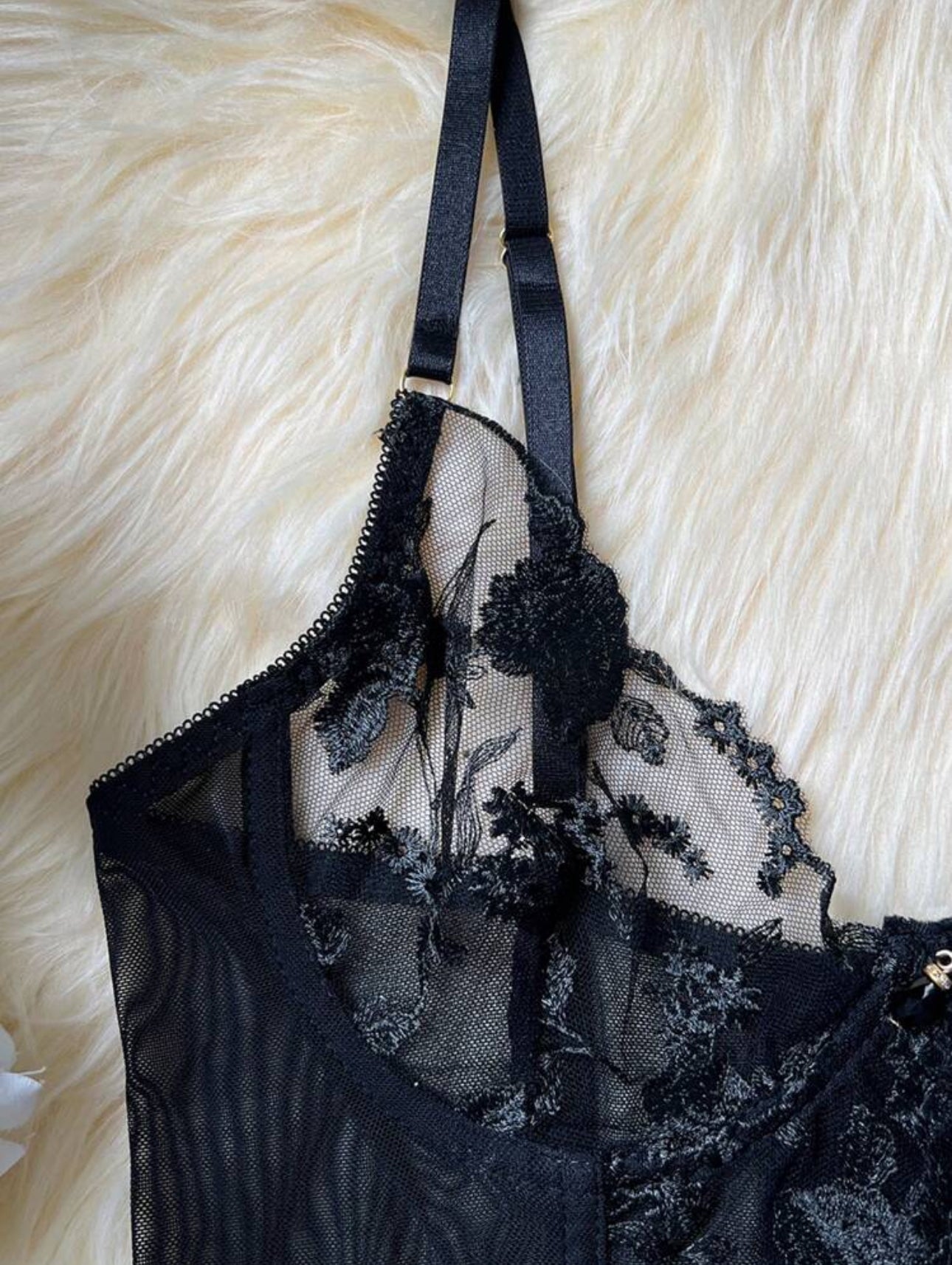 Corset Essence